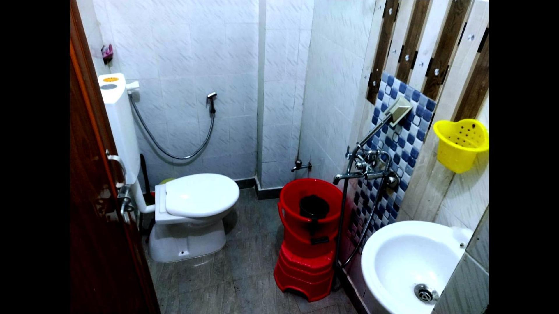 Ashoka Homestay Prayagraj Bagian luar foto